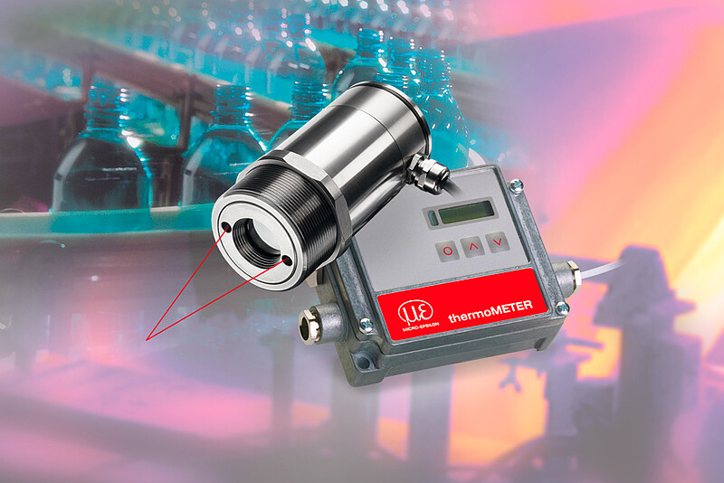Pyrometer with laser sighting